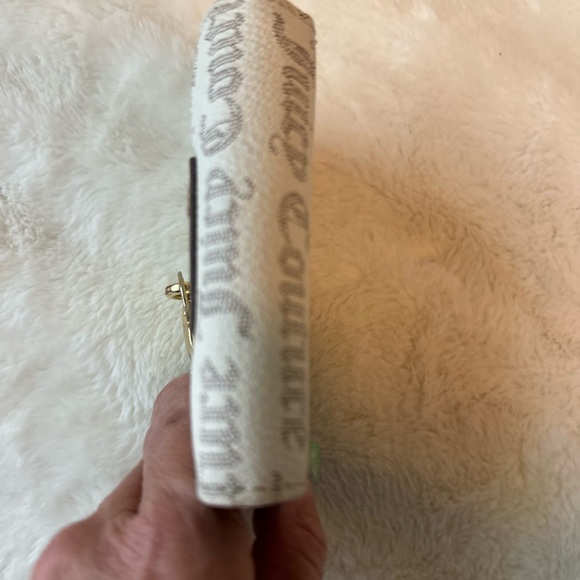 Juicy Couture Small Wallet - Picture 2 of 6